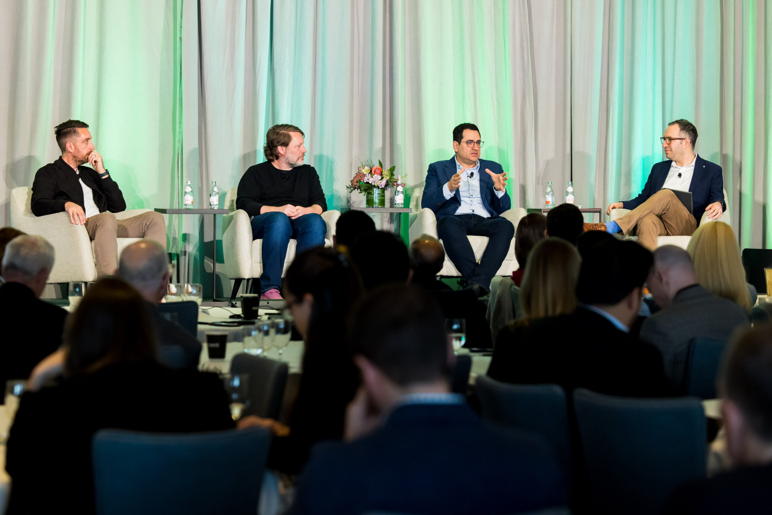 Brian Raymond of Unstructured, Luke Zettlemoyer of Meta and UW, Ali Farhadi of AI2 and Madrona's Jon Turow- on DeepSeek, MCP, Reasoning, multimodal agents, domain-specialized models, multi-agent systems. production-ready AI Research